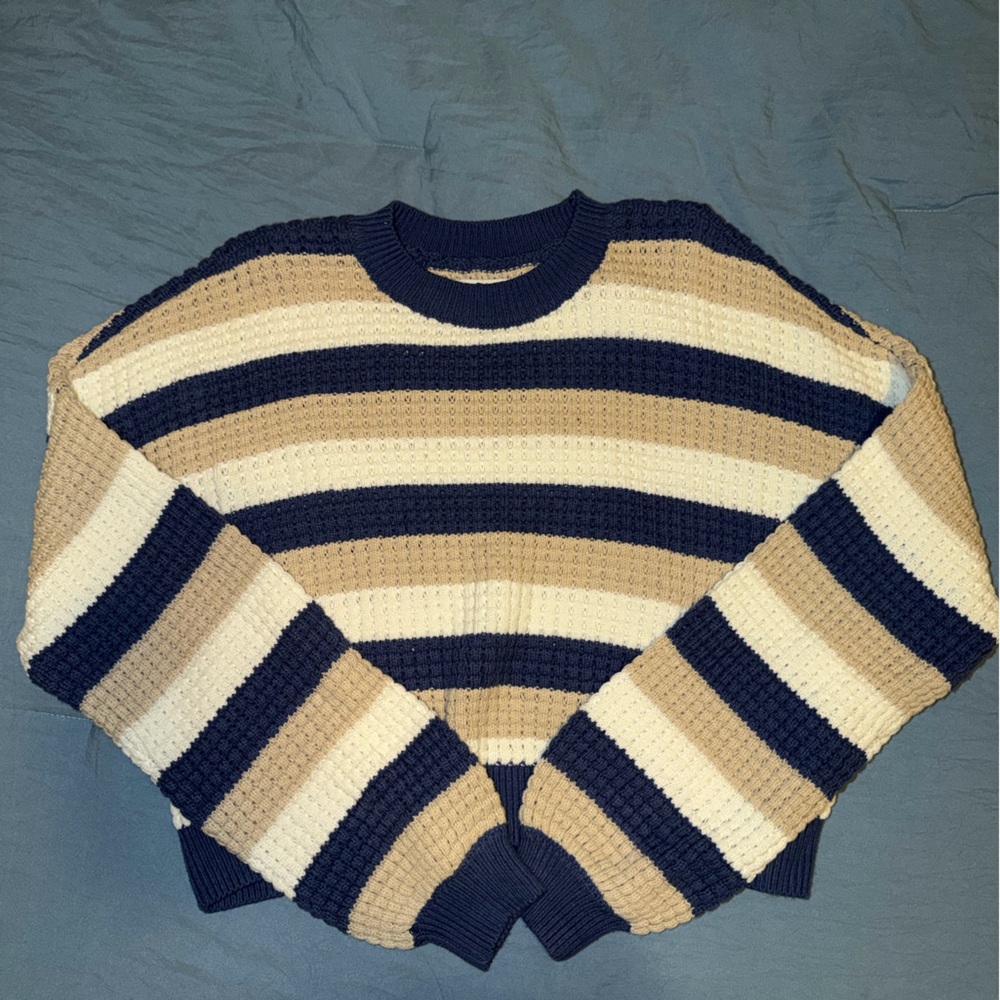 Hollister Navy and Beige Striped Sweater
